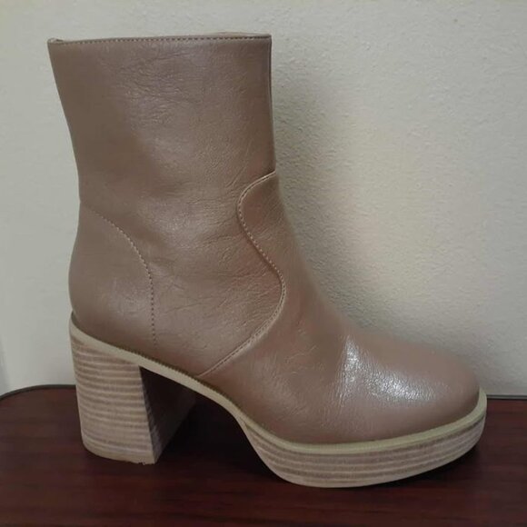 Oasis Society Chunky Heeled Ankle Boots - Picture 6 of 7